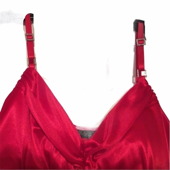 City TRIANGLES - Red Ruched Spaghetti Strap Mini Dress - Juniors Size Large - Picture 3 of 3